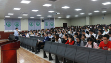 南宁师范大学马克思主义学院院长曾令辉教授应邀来我校讲学