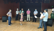 学校领导到仙葫校区在建 “教职工活动中心”现场办公