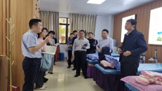 尤剑鹏书记到学生社团活动中心调研指导