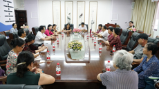 学校关工委教师节慰问退休督学