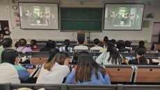 公共卫生与管理学院学生第二党支部组织开展“不忘国耻，缅怀先烈”主题党日活动