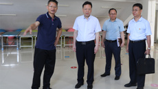 莫锦荣书记到体育部调研