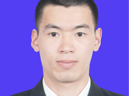罗自维 博士