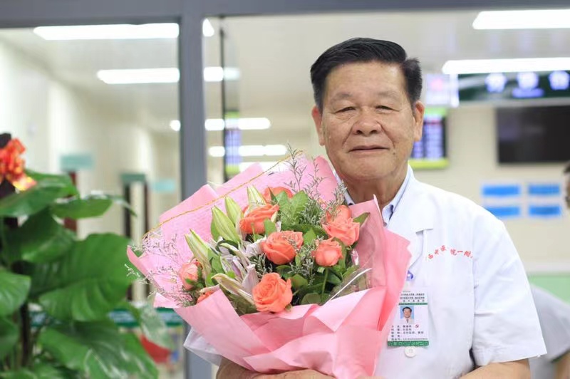黄瑾明 黄瑾明