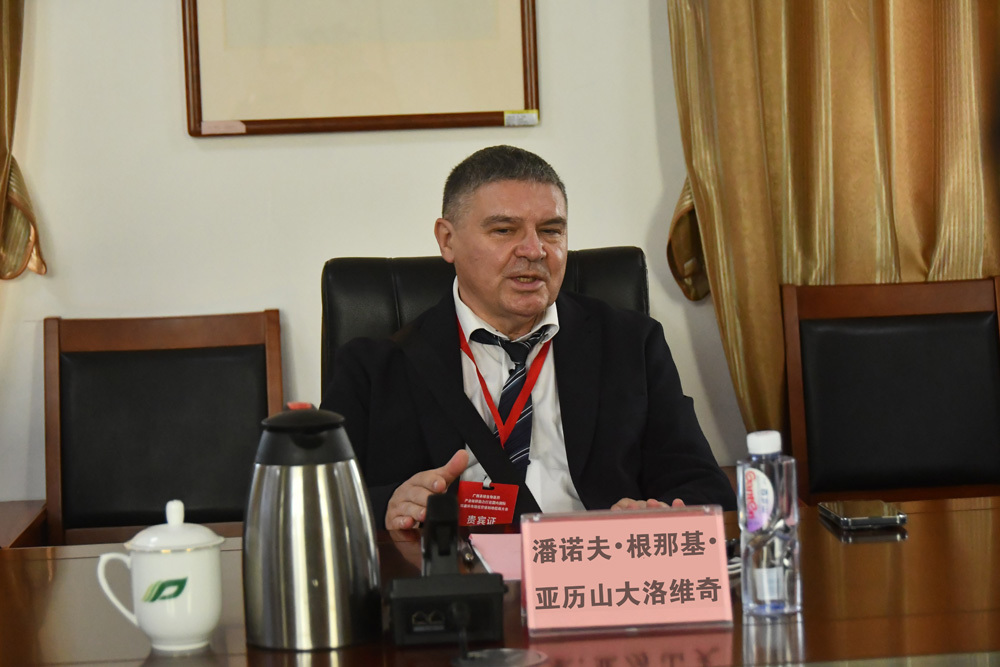 俄罗斯院士