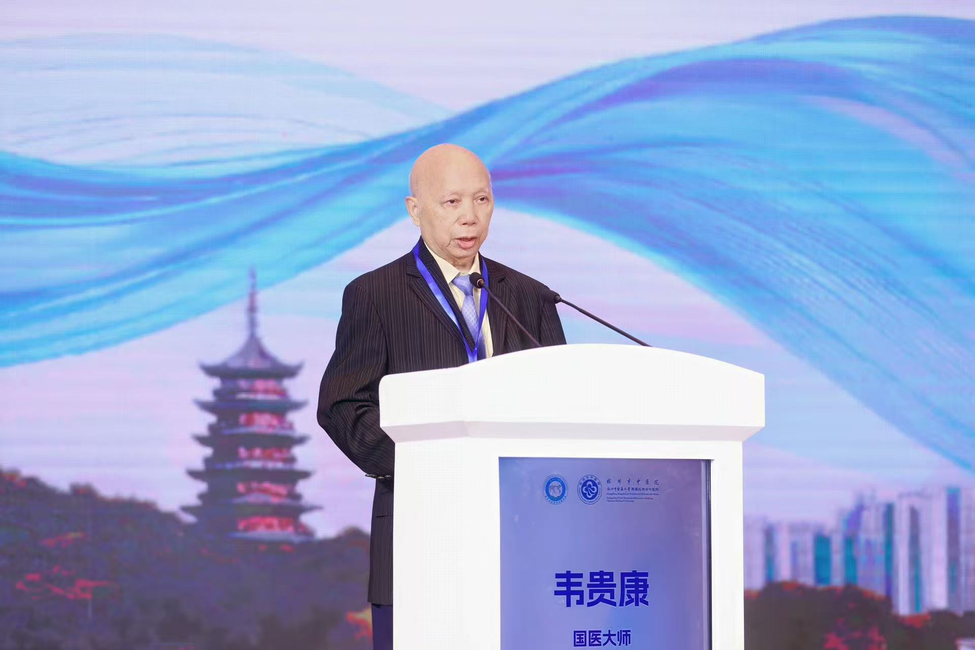 添加图片描述
