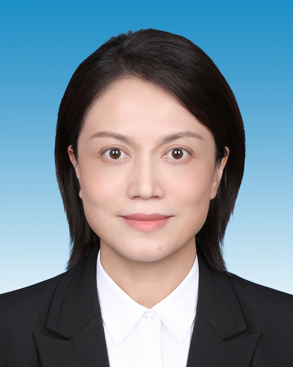 吕建珍照片